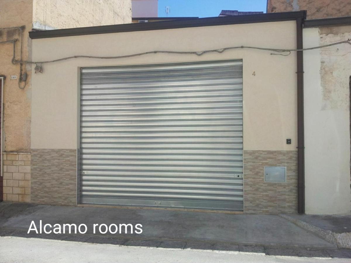 Alcamo Rooms Con Garage Privato Exterior photo